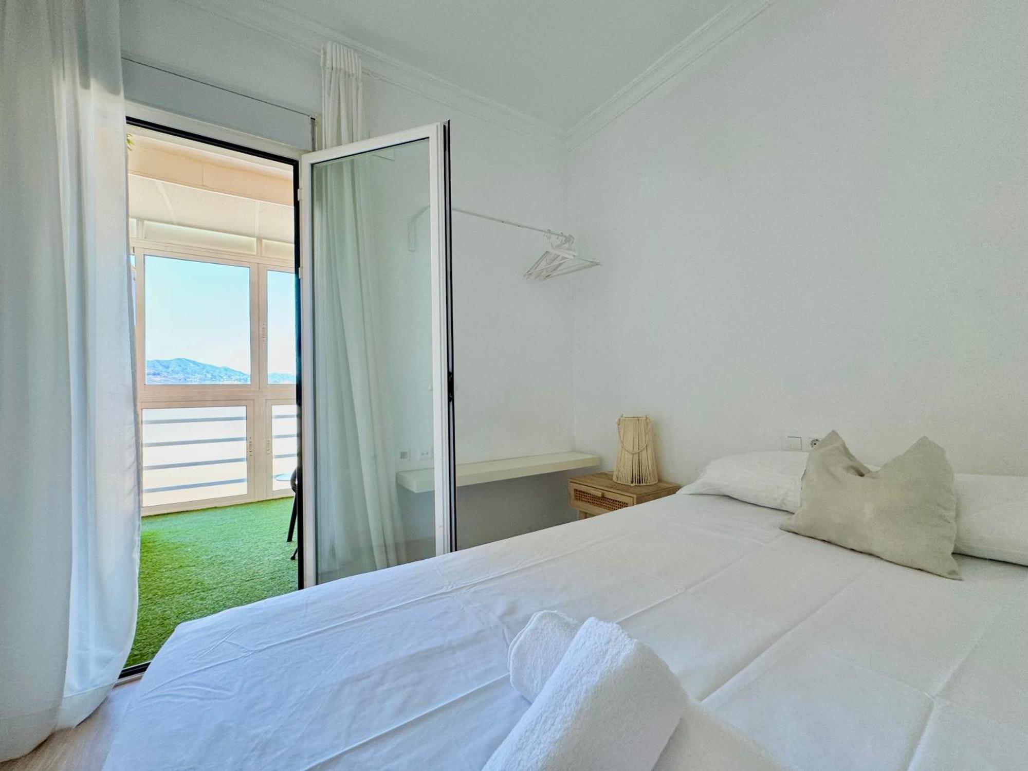 Precioso apartamento con terraza chill out Málaga Esterno foto