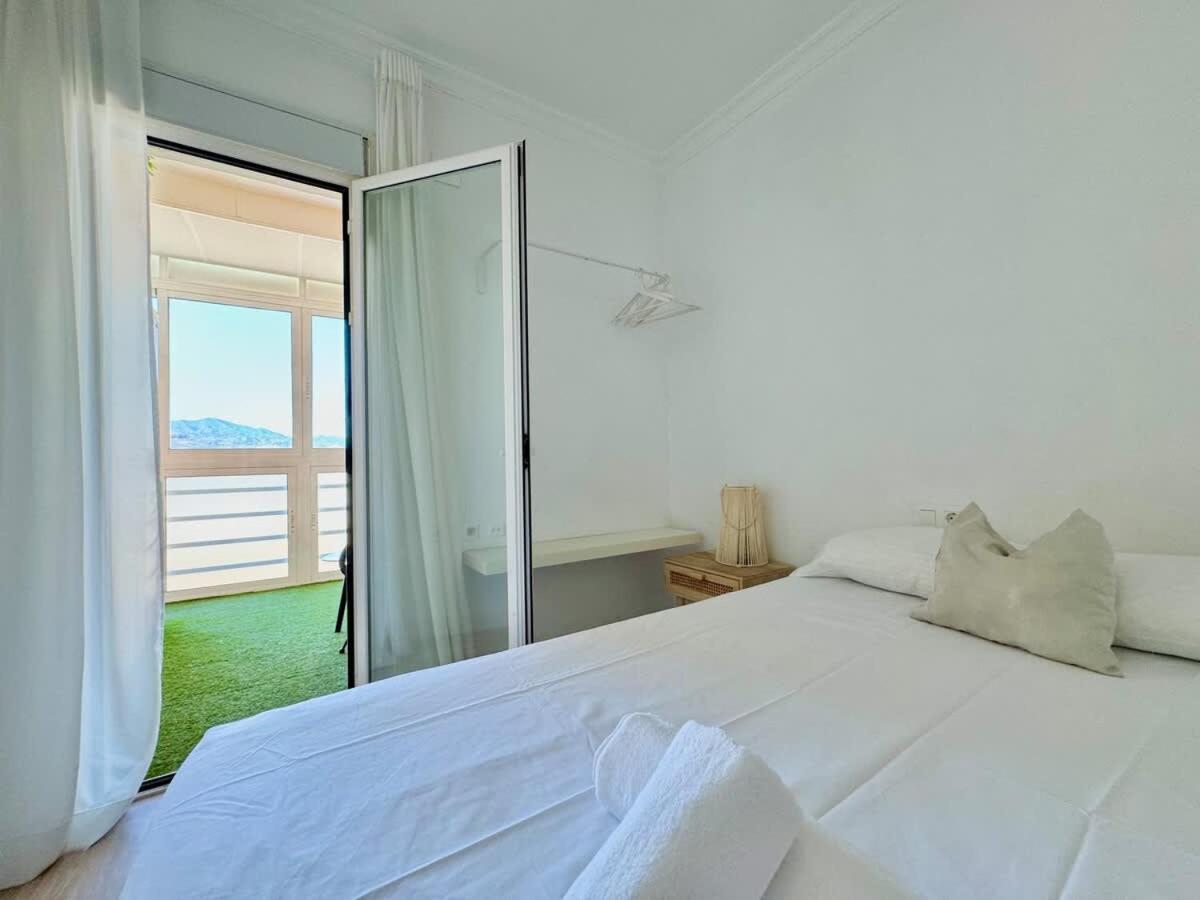 Precioso apartamento con terraza chill out Málaga Esterno foto